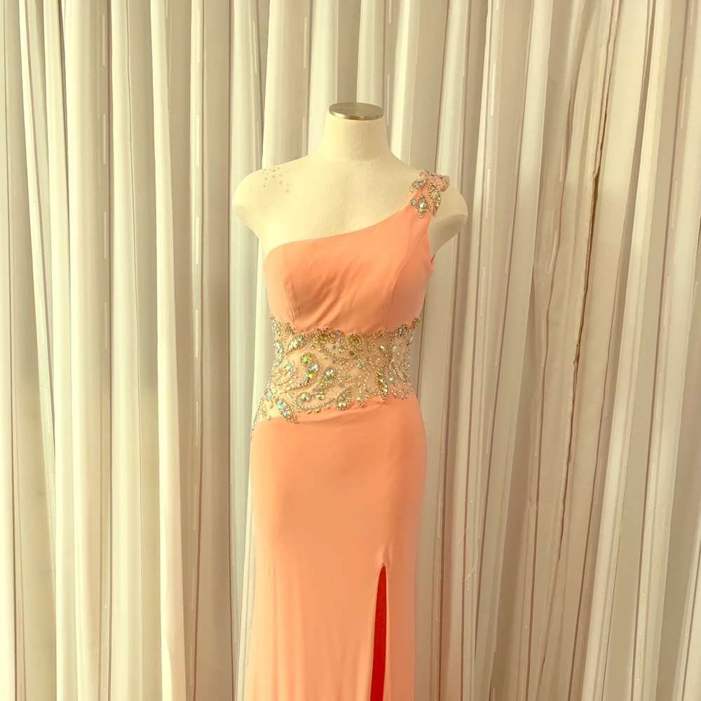 Motel Maxie Formal one shoulder dress